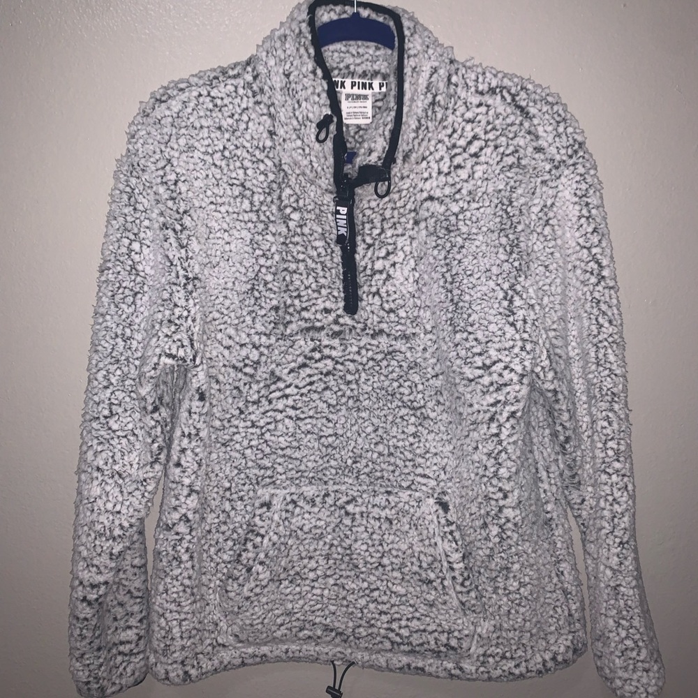VS PINK Sherpa half zip